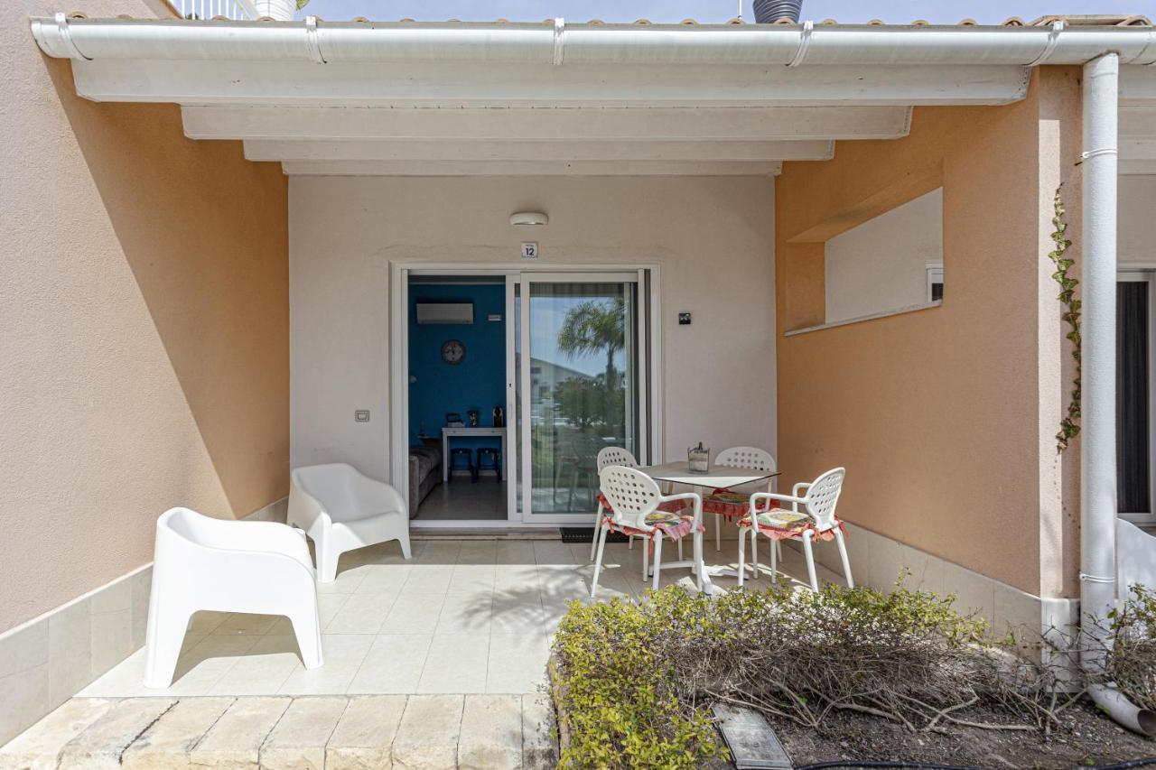 Small Luxury Apartments Pool And Sea View - Stella Del Mare Fontane Bianche Exterior foto